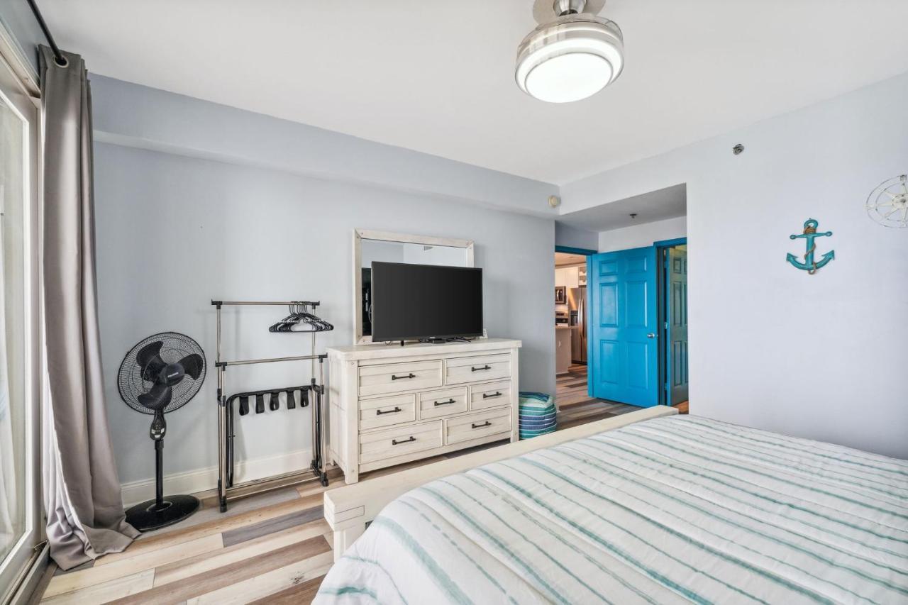 Eternal Waters At Laketown Wharf #1221 By Nautical Properties Vacation Rentals Panama City Beach Extérieur photo