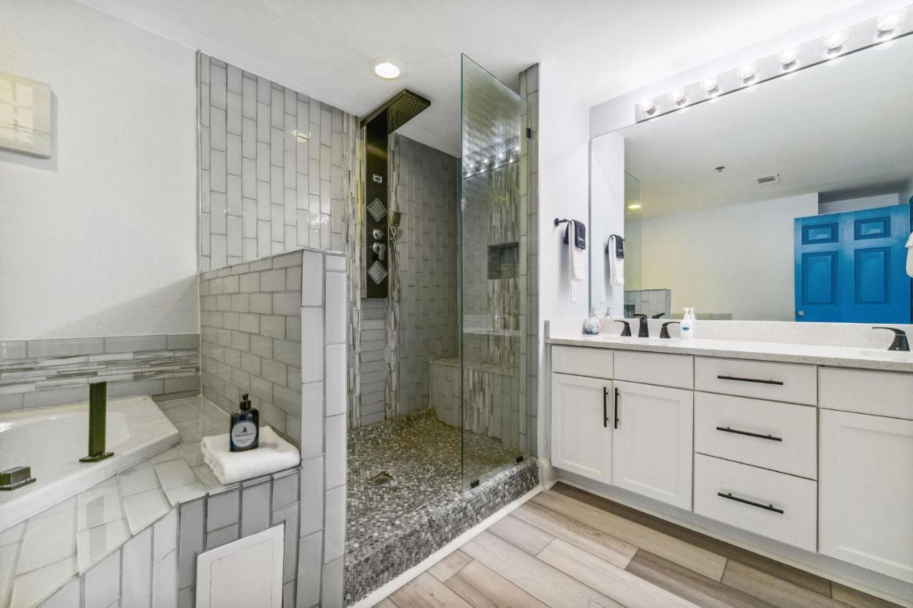 Eternal Waters At Laketown Wharf #1221 By Nautical Properties Vacation Rentals Panama City Beach Extérieur photo