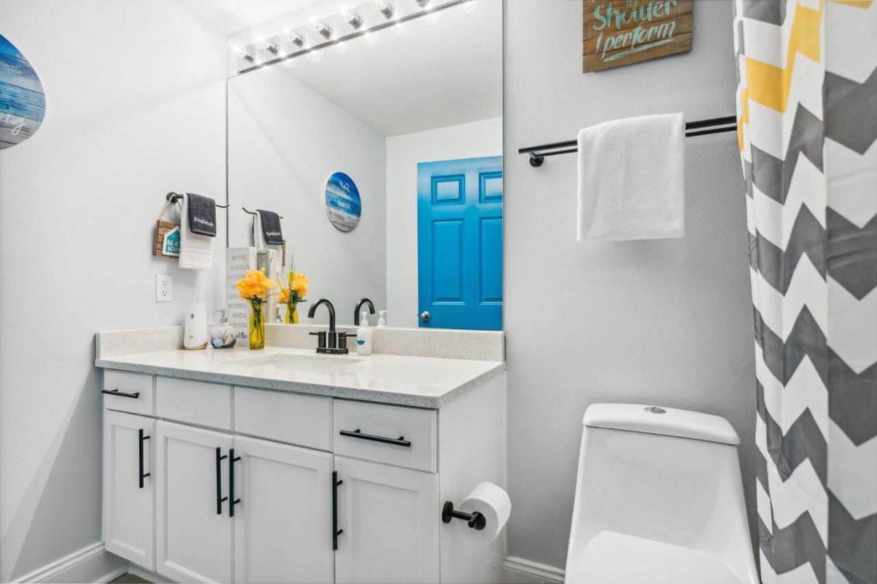 Eternal Waters At Laketown Wharf #1221 By Nautical Properties Vacation Rentals Panama City Beach Extérieur photo